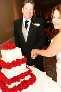 Bobbi Palmer and her gorgeos husband at their wedding